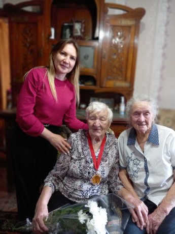 20 марта исполнилось 90 лет жительнице села Оек Верхозиной Тамаре Алексеевне