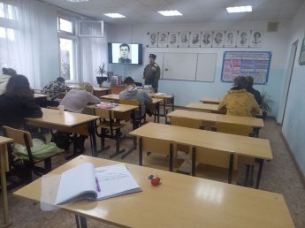 8 ноября для студентов Иркутского аграрного техникума села Оек товарищ атамана станичного казачьего общество «Станица Оекская» Тишко Михаил Алексеевич провел информативную беседу об участнике Великой Отечественной войны, Герое Советского Союза Лыткине Д.К